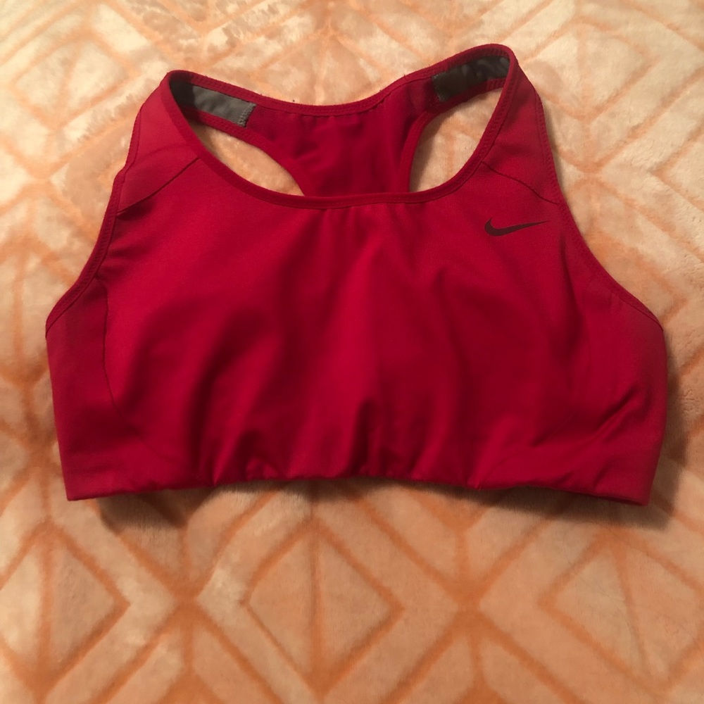 Sports bra